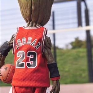 Meet your Posher, Tony